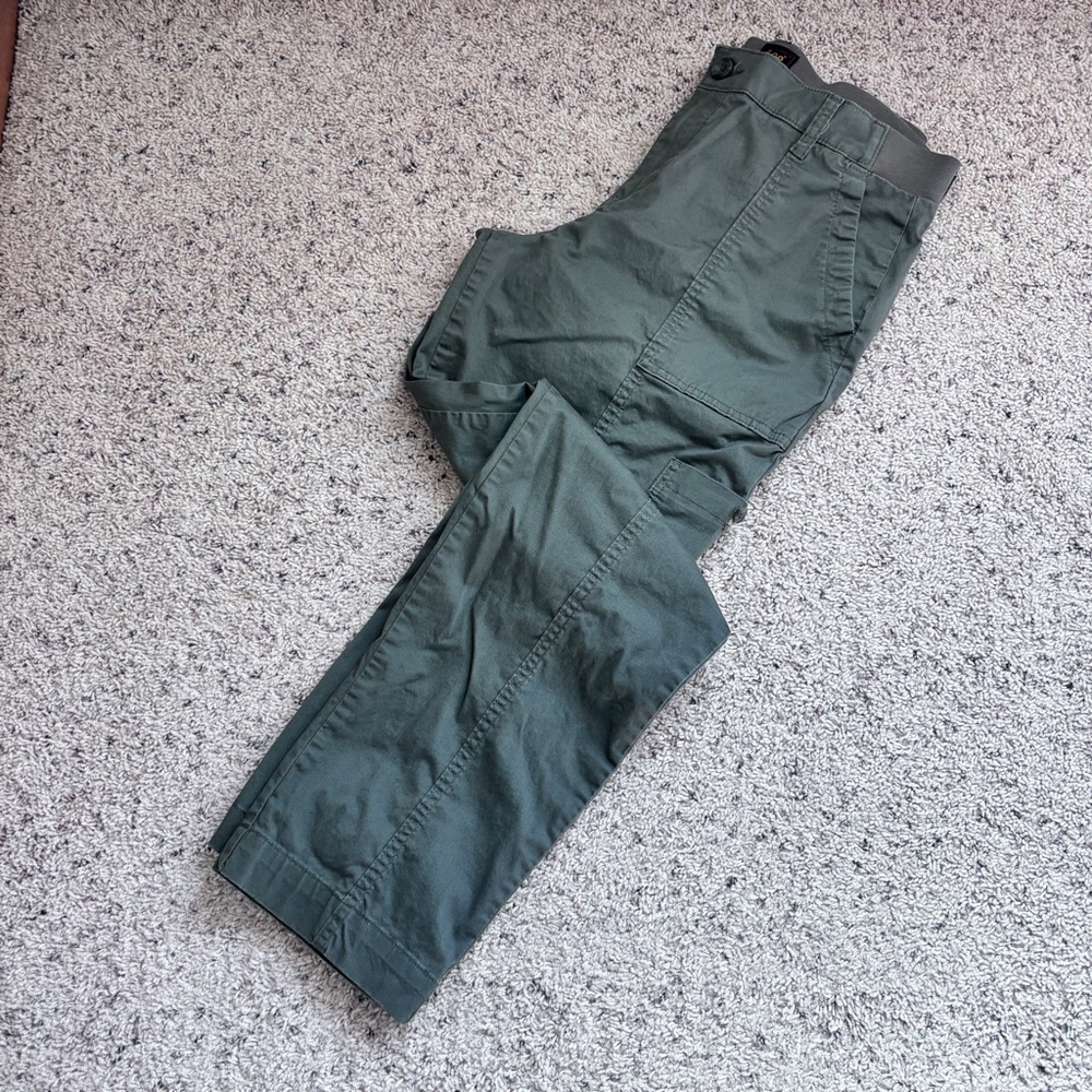 Lee Olive Cargo Pants with stretchy waistband women’s 14